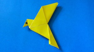 Пошаговая схема изготовления попугая в стиле оригами