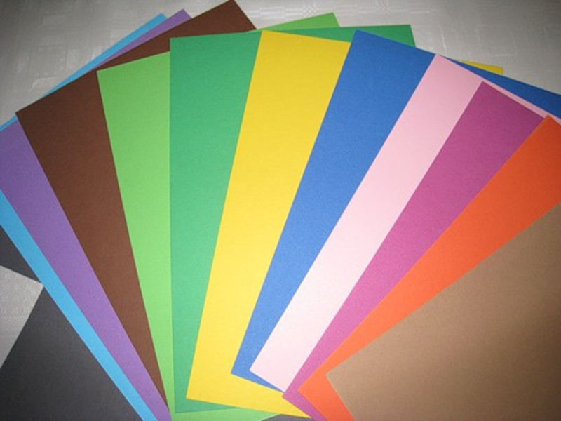 Разноцветная бумага для поделок