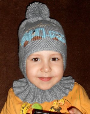 Шлем шапка для мальчика вязать спицами