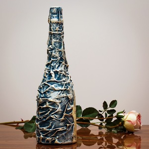 Декор бутылок своими руками – превращение ненужной тары в стильный элемент интерьера